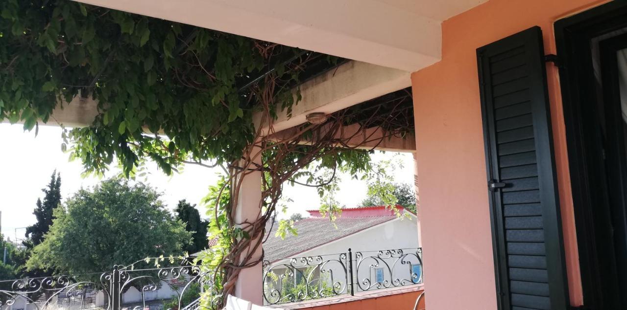 Olgas Villa Arogi Exterior foto